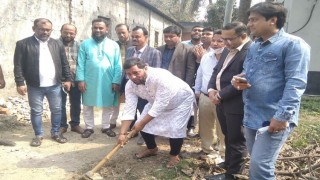 মাধবদী পৌরসভায় পানি সরবরাহ পাইপ লাইন কাজের উদ্বোধন