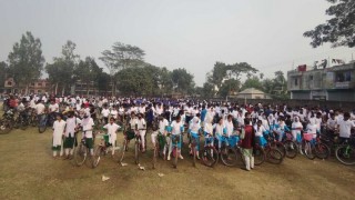 মনোহরদীতে মাদকমুক্ত যুব সমাজ গড়তে সাইকেল শোভাযাত্রা