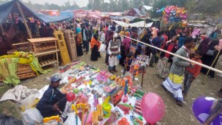 একটি পৌষ মেলার গল্প    একটি পৌষ মেলার গল্প