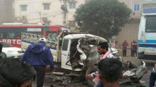 মাধবদীতে মালবাহী পিকআপ ও বাস সংঘর্ষে চালক নিহত মাধবদীতে মালবাহী পিকআপ ও বাস সংঘর্ষে চালক নিহত