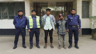 পলাশে চালককে খুন করে অটোরিকশা ছিনতাইয়ের ঘটনায় ২ জন গ্রেপ্তার