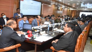 পরিবর্তিত পরিস্থিতিতে ডেঙ্গু মোকাবিলায় আন্তরিকভাবে কাজ করছে সরকার: এলজিআরডি মন্ত্রী