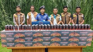 নরসিংদীতে বিদেশি বিয়ার, ইয়াবা, প্রাইভেটকারসহ তিনজন আটক