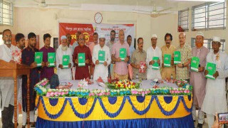 শিবপুর প্রেস ক্লাবের স্মরণিকা “সম্প্রীতি” এর মোড়ক উম্মোচন ও সম্মাননা প্রদান