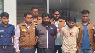 নরসিংদীতে অস্ত্র-গুলি ও ইয়াবাসহ ২ সন্ত্রাসী গ্রেপ্তার