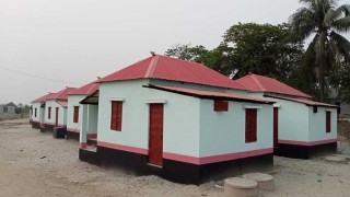 ভূমি ও গৃহহীন মুক্ত জেলা হতে যাচ্ছে নরসিংদী