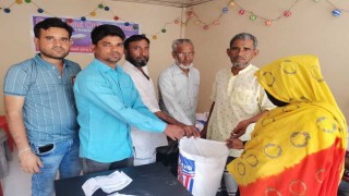 নারায়ণপুর প্রবাসী কল্যাণ ঐক্য পরিষদের খাদ্য সামগ্রী বিতরণ