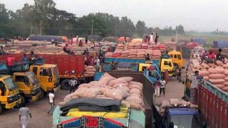 ১৫ মার্চের পর হিলি স্থলবন্দর দিয়ে ভারত থেকে পেঁয়াজ আমদানি বন্ধ