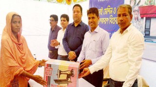 পলাশে আশ্রয়ন প্রকল্প পরিদর্শনে প্রধানমন্ত্রীর কার্যালয়ের মহাপরিচালক