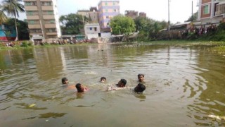 নরসিংদী শহরের পুকুরে গোসলে নেমে কিশোরের মৃত্যু