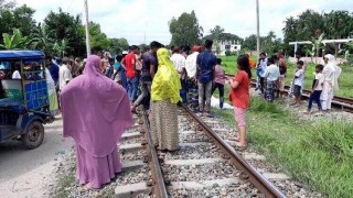 নরসিংদীতে ট্রেনে কাটাপড়ে এইচএসসি পরীক্ষার্থী নিহত