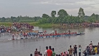 বেলাবতে নৌকা বাইচ প্রতিযোগিতা অনুষ্ঠিত বেলাবতে নৌকা বাইচ প্রতিযোগিতা অনুষ্ঠিত