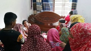 মাদক কারবারির বাড়ী থেকে আরেক মাদক কারবারীর মরদেহ উদ্ধার মাদক কারবারির বাড়ী থেকে আরেক মাদক কারবারীর মরদেহ উদ্ধার