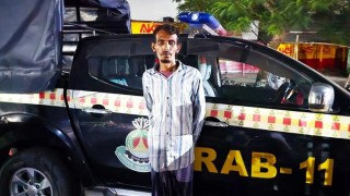 নরসিংদীতে জেল পলাতক আসামী গ্রেপ্তার নরসিংদীতে জেল পলাতক আসামী গ্রেপ্তার