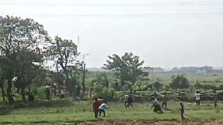 চর দীঘলদীতে মাইকে ঘোষণা দিয়ে ফের দুইপক্ষের টেঁটাযুদ্ধে আহত ১৫