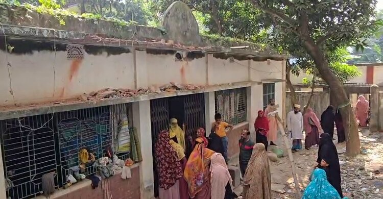 নরসিংদীতে ভূমিকম্পে ক্ষয়ক্ষতির সঠিক পরিমান নিরূপণ হয়নি এখনও