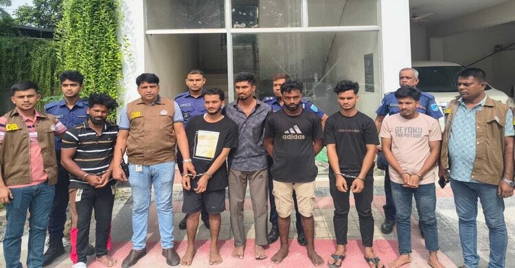 মাধবদীতে ডাকাতির সময় খুনের ঘটনায় জড়িত ৭ জন গ্রেপ্তার