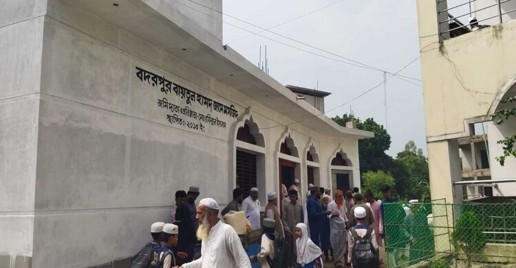 বদরপুরে ‘বায়তুল হামদ’ জামে মসজিদের উদ্বোধন